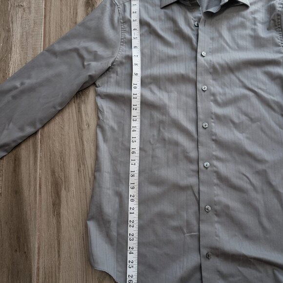 Kenneth Cole Reaction Dress Shirt Men’s 15 32/33 Gray Striped Long Sleeve 100% - Picture 4 of 7